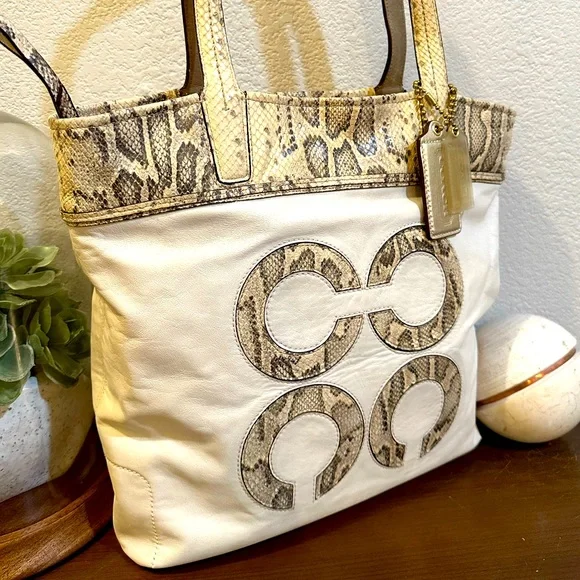 Vintage Coach Audrey Python North South Tote Bag/Shoulder Bag - 17043 - Picture 4 of 16